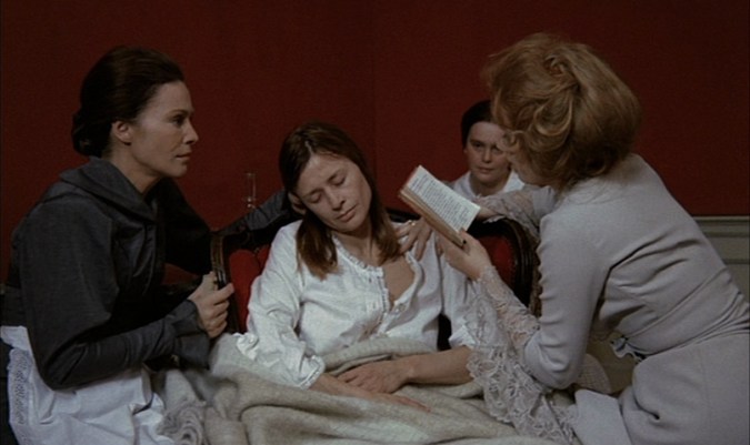 cries and whispers 4